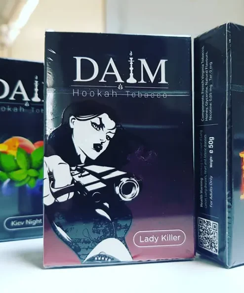 daim-lady-killer-nargile-tutunu